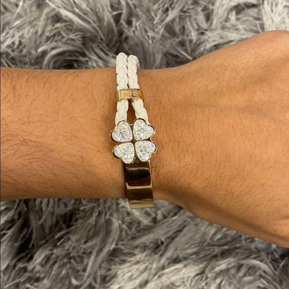 Folli Follie Clover Bracelet - Picture 7 of 7